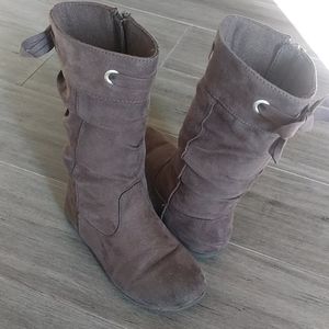 Girls calf boots